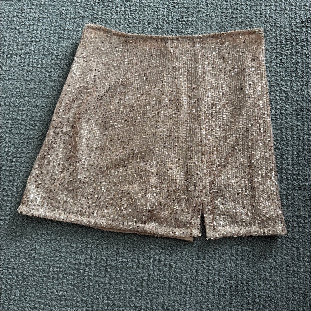 Audrey 3+1 Sequin Skirt in Light Pink